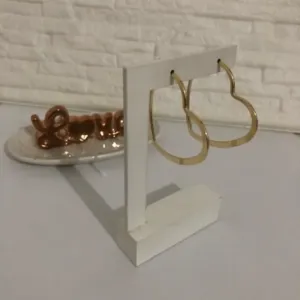 Brinco Argola Coração Achatado Banhado a Ouro 18k