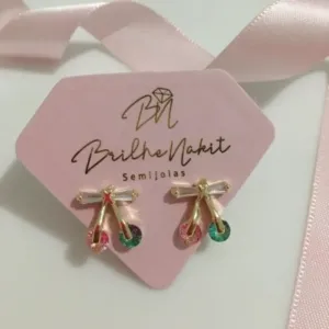 Brinco Laço com Cristais Banhado a Ouro 18k