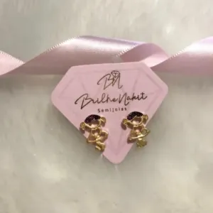 Brinco Menina com Zircônia