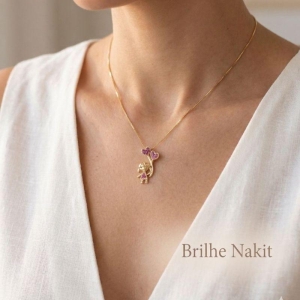 Colar Menina Segurando Balão 45cm Banhado a Ouro 18k