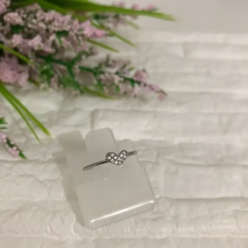 Anel Falange Coraçãozinho Cravejado Banhado a Ródio Branco