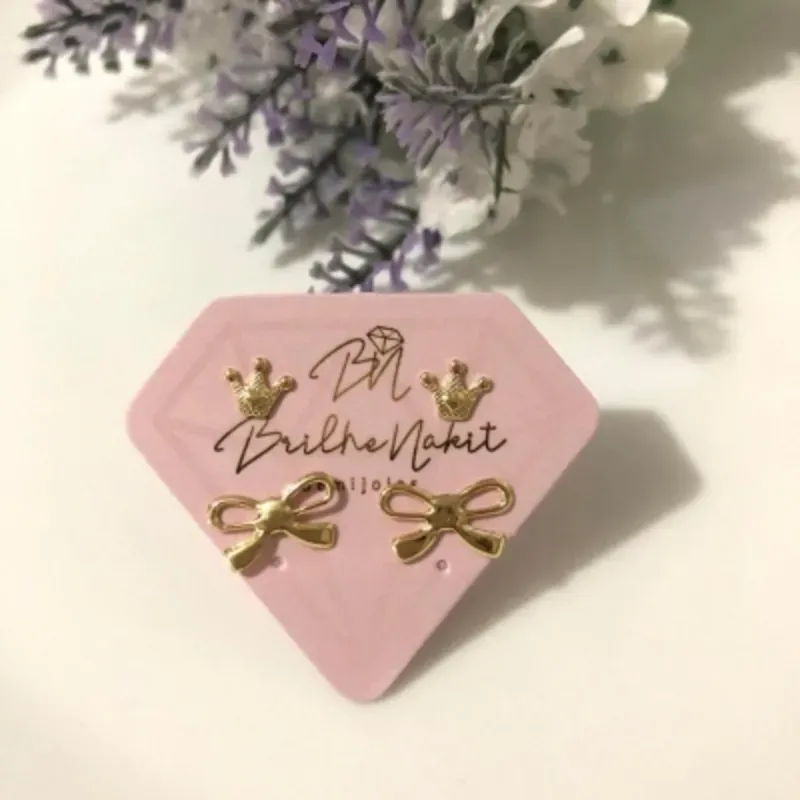 Brinco Duplo Laço e Coroa Banhado a Ouro 18k