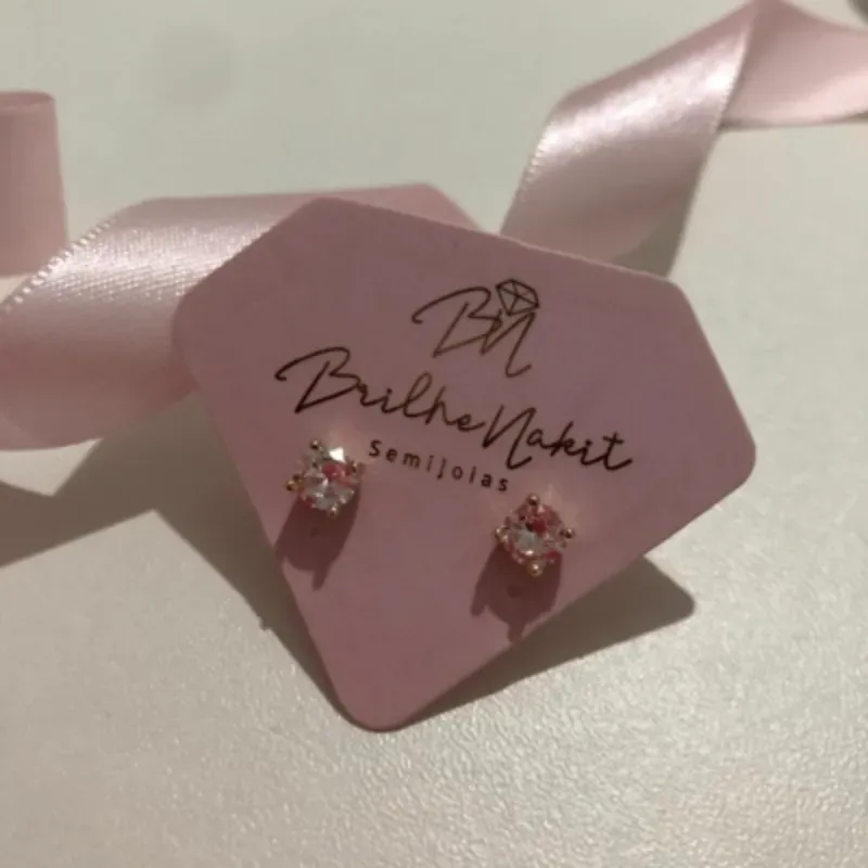 Brinco Ponto de Luz 5mm Banhado a Ouro 18k