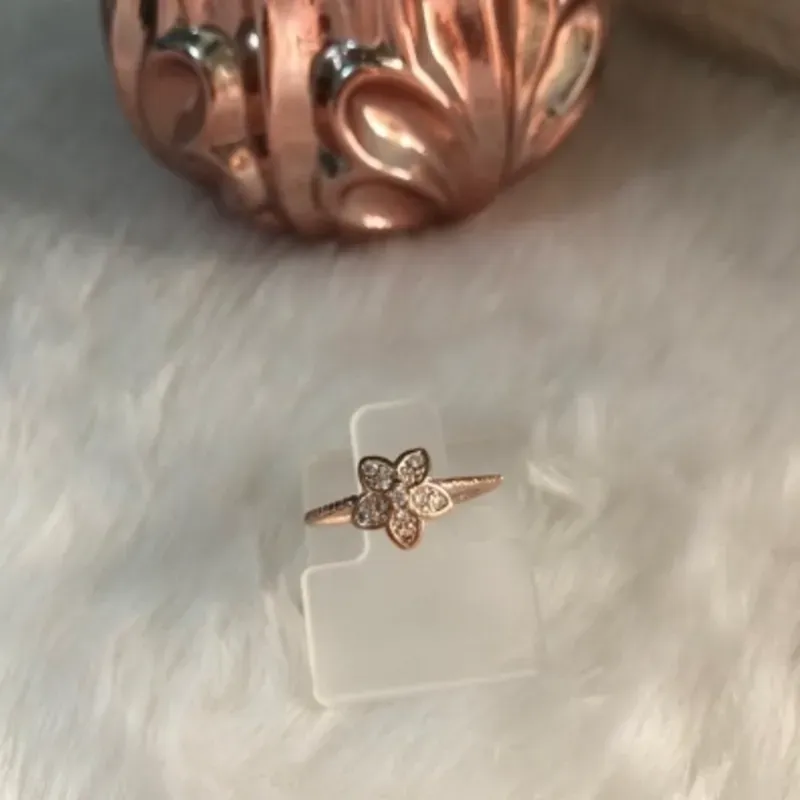 Anel Ouro Rose Aro Torcido Flor Cravejada