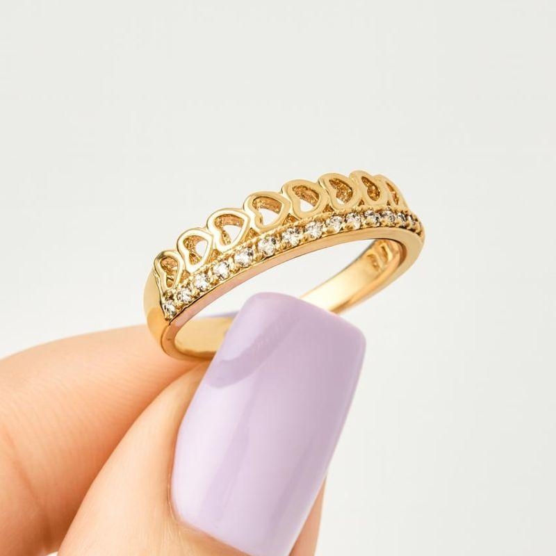 Anel Corações e Fileira de Zircônias Banhado a Ouro 18k