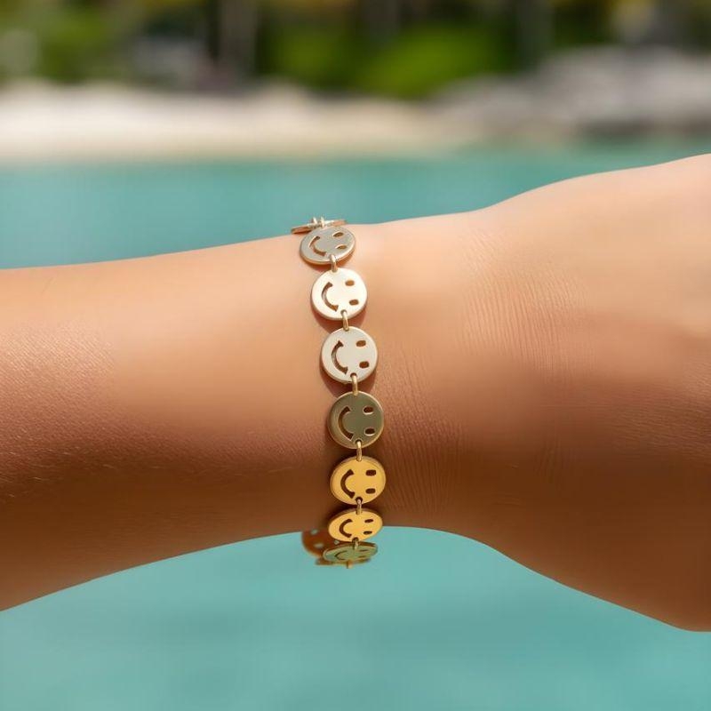 Pulseira Ajustável Emoji Sorrindo 25cm Banhado a Ouro 18k
