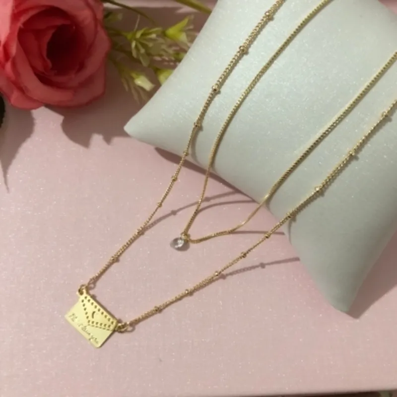 Colar Duplo Ponto de Luz e Carta Banhado a Ouro 18k