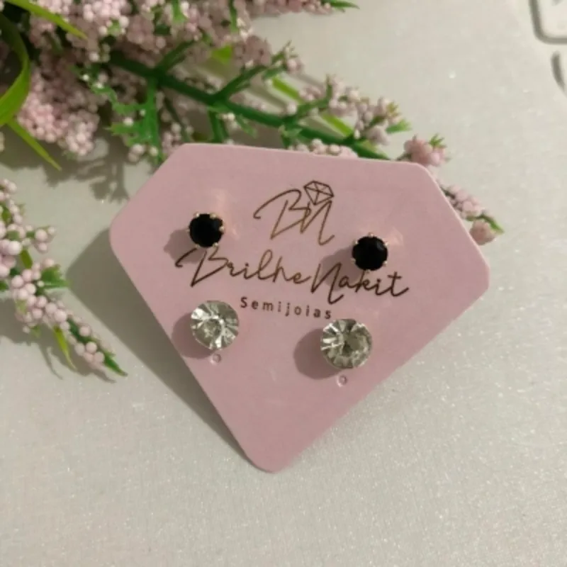 Brinco Duplo Ponto de Luz Cristal Redondo e Pontinho Onix Banhado a Ouro 18k