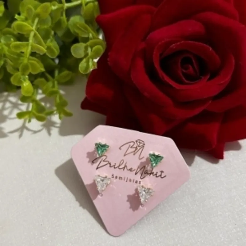 Brinco Duplo Ponto de Luz Triângulo Verde Turmalina e Cristal Banhado a Ouro 18k