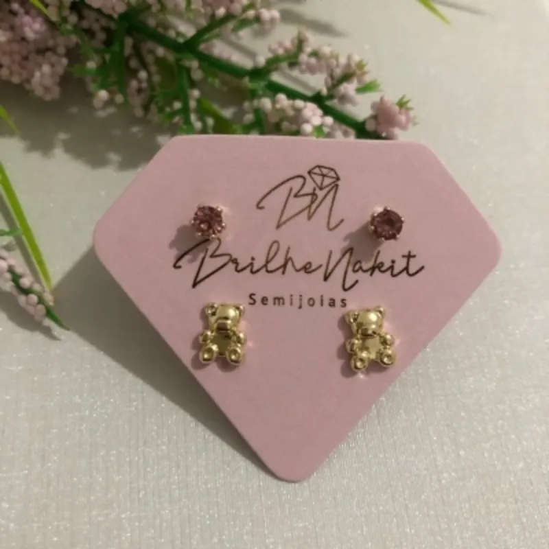 Brinco Duplo Ursinho e Pontinho de Luz Rosa Banhado a Ouro 18k