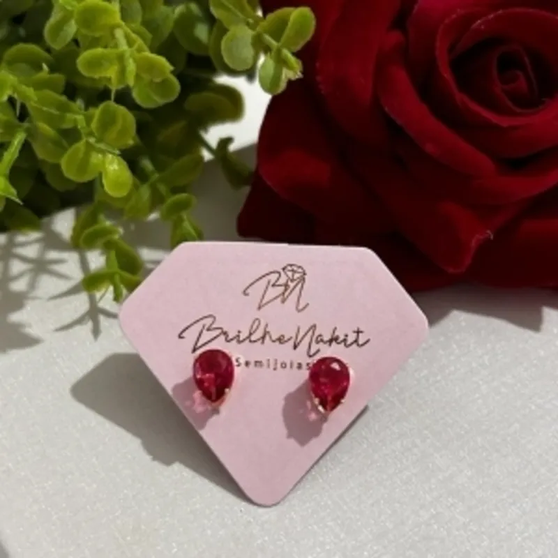 Brinco Gota Rubi Banhado a Ouro 18k