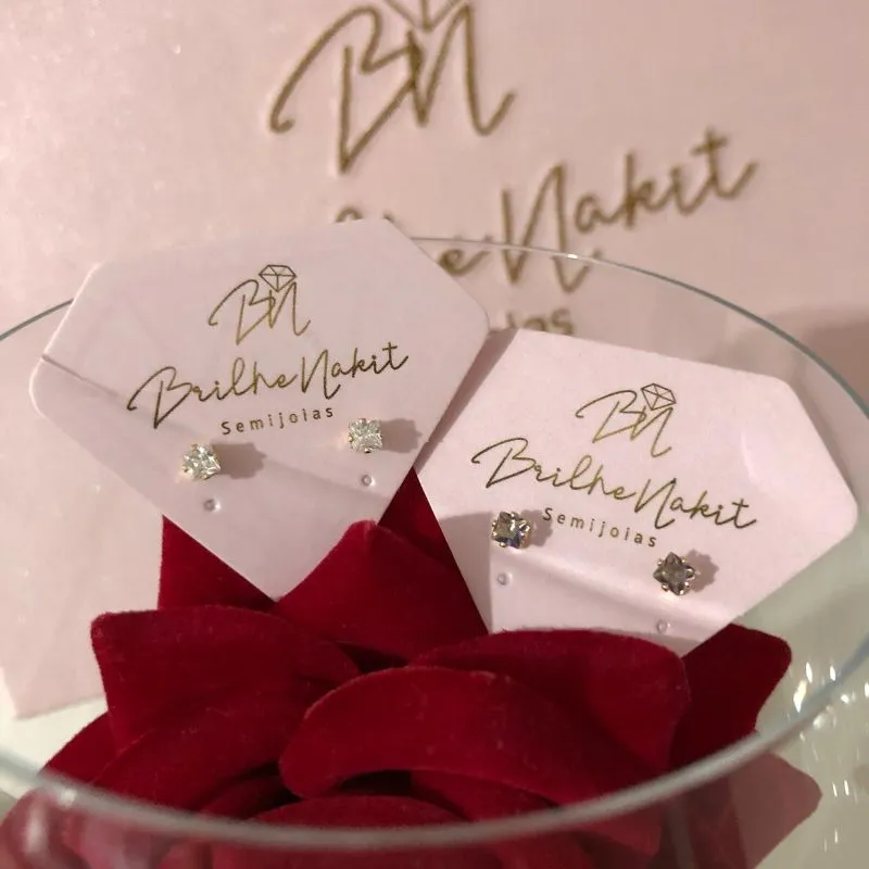 Brinco Infantil Mini Ponto de Luz em Cristais Tarraxa Baby Banhado a Ouro 18k