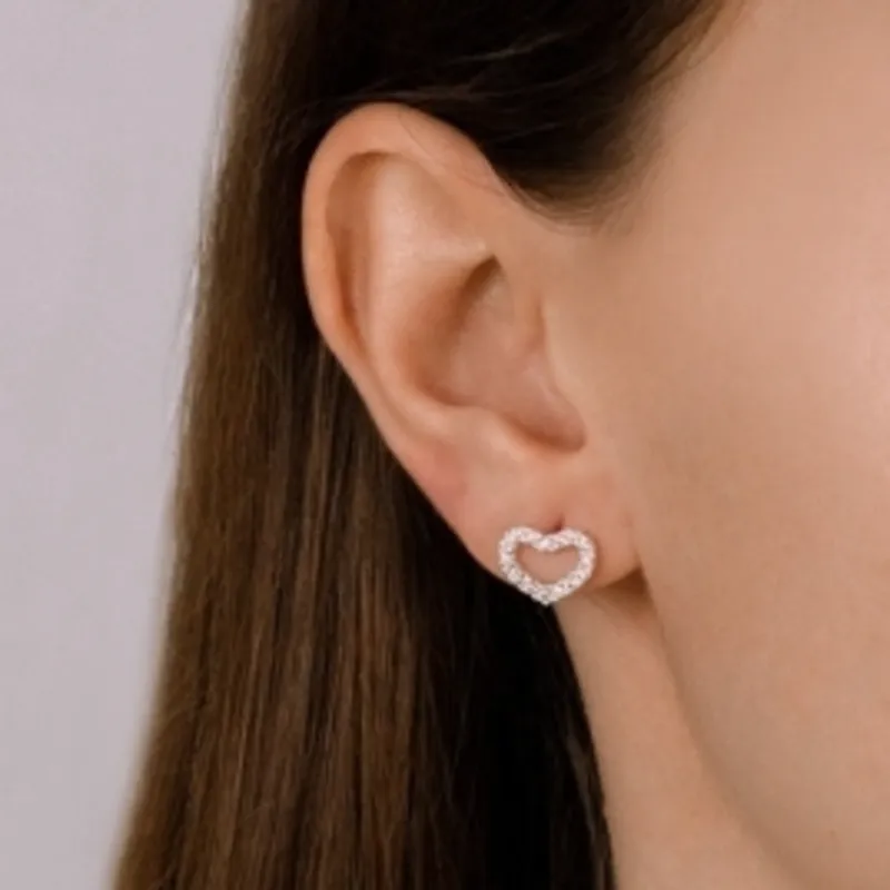 Brinco Prata 925 Coração Cravejado em Zircônias Cristais