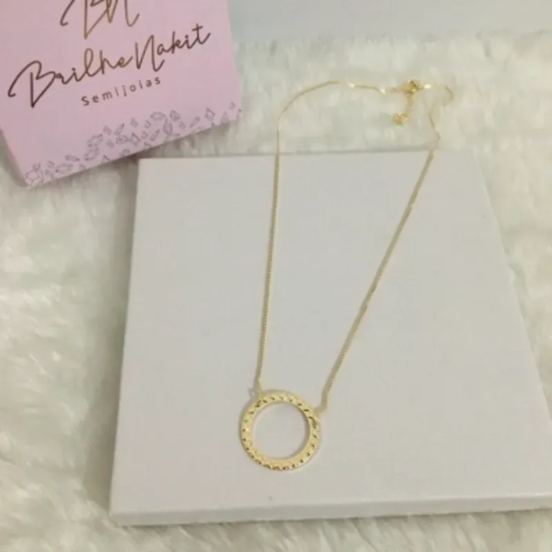 Colar Veneziana Circulo com Borda de Coração 40cm + 5cm  Banhado a Ouro 18k