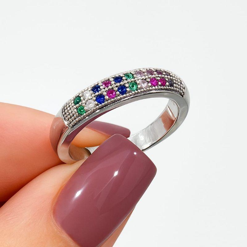 Anel Meia Aliança Cravejada com Zircônia Color Banhado a Ródio Branco