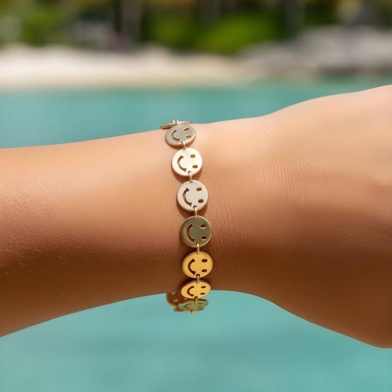 Pulseira Ajustável Emoji Sorrindo 25cm Banhado a Ouro 18k