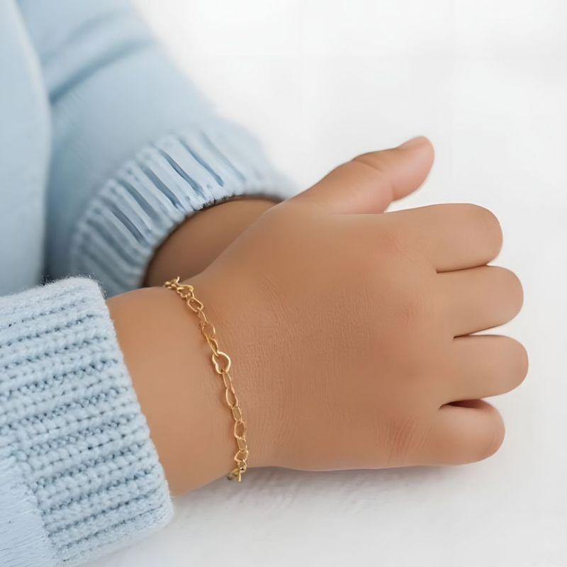 Pulseira Infantil Elos Corações 12cm com 5cm Extensor Banhado a Ouro 18k