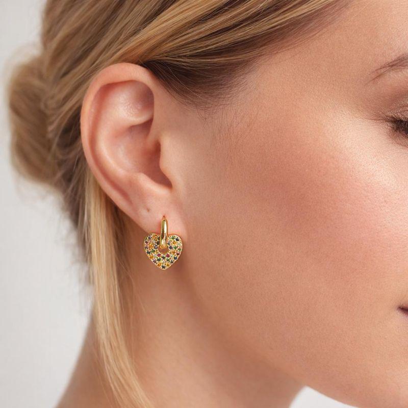 Brinco Argola Lisa com Pingente Coração Cravejado Microzirconia Color Banhado a Ouro 18k