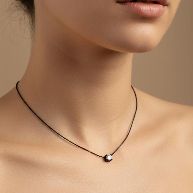 Colar Ponto de Luz Zircônia 5mm Cravação com Garras 45cm Banhado a Ródio Negro