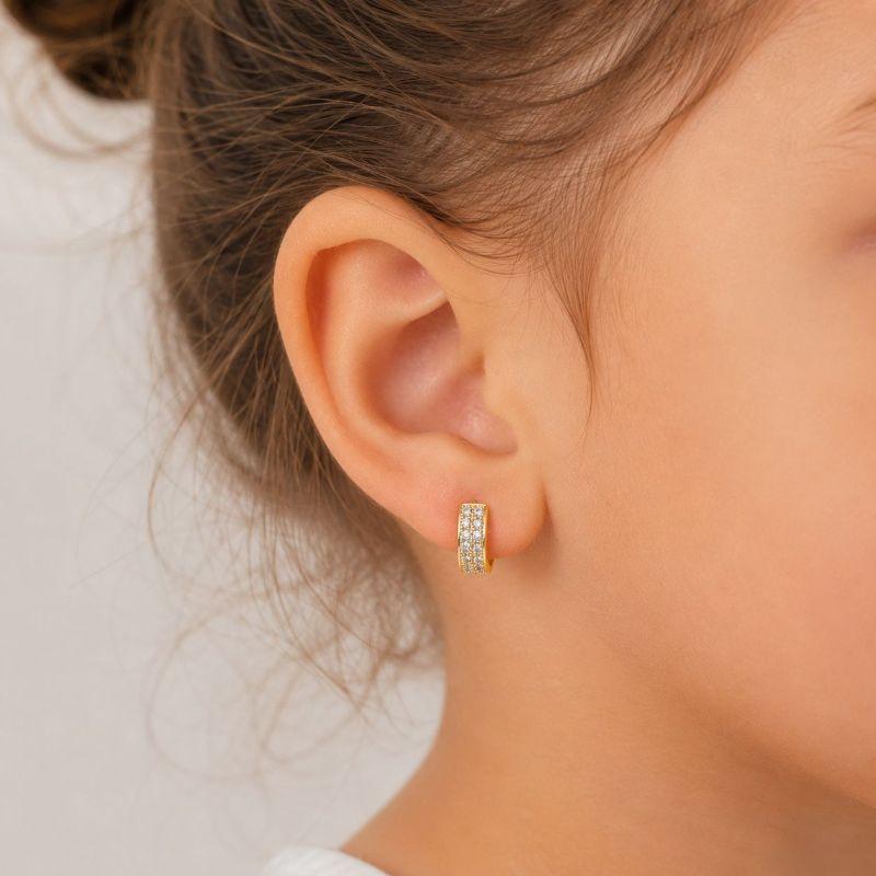Brinco Infantil Argolinha Duas Fileiras Cravejada com Zircônias Banhado a Ouro 18k