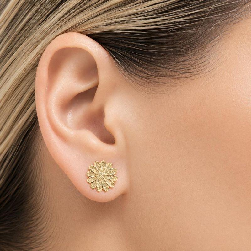 Brinco Margarida Banhado a Ouro 18k